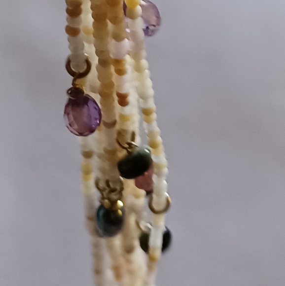 Beaded Bracelet - Picture 15 of 16